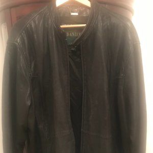 Danier XXL Leather Jacket With Zipper Sleeves